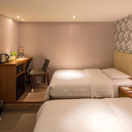 Urtrip Hotel Tchaj-pej Pokoj fotografie